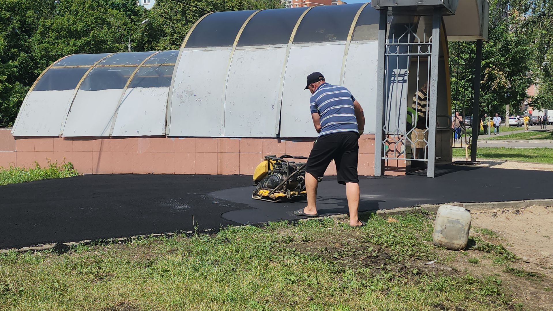 люберцы, подземный пешеходный переход, новый асфальт, ремонт тротуара,