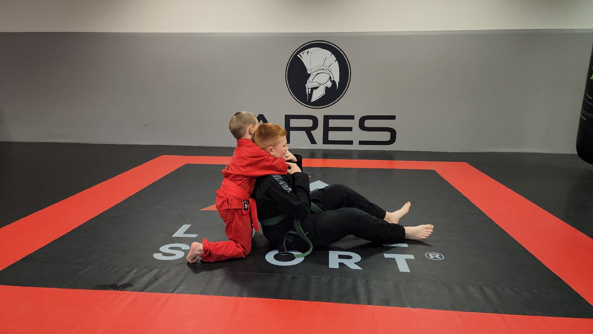 универсальный бой, спортивная секция, секция по универсальному бою, старая купавна, богородский городской округ,