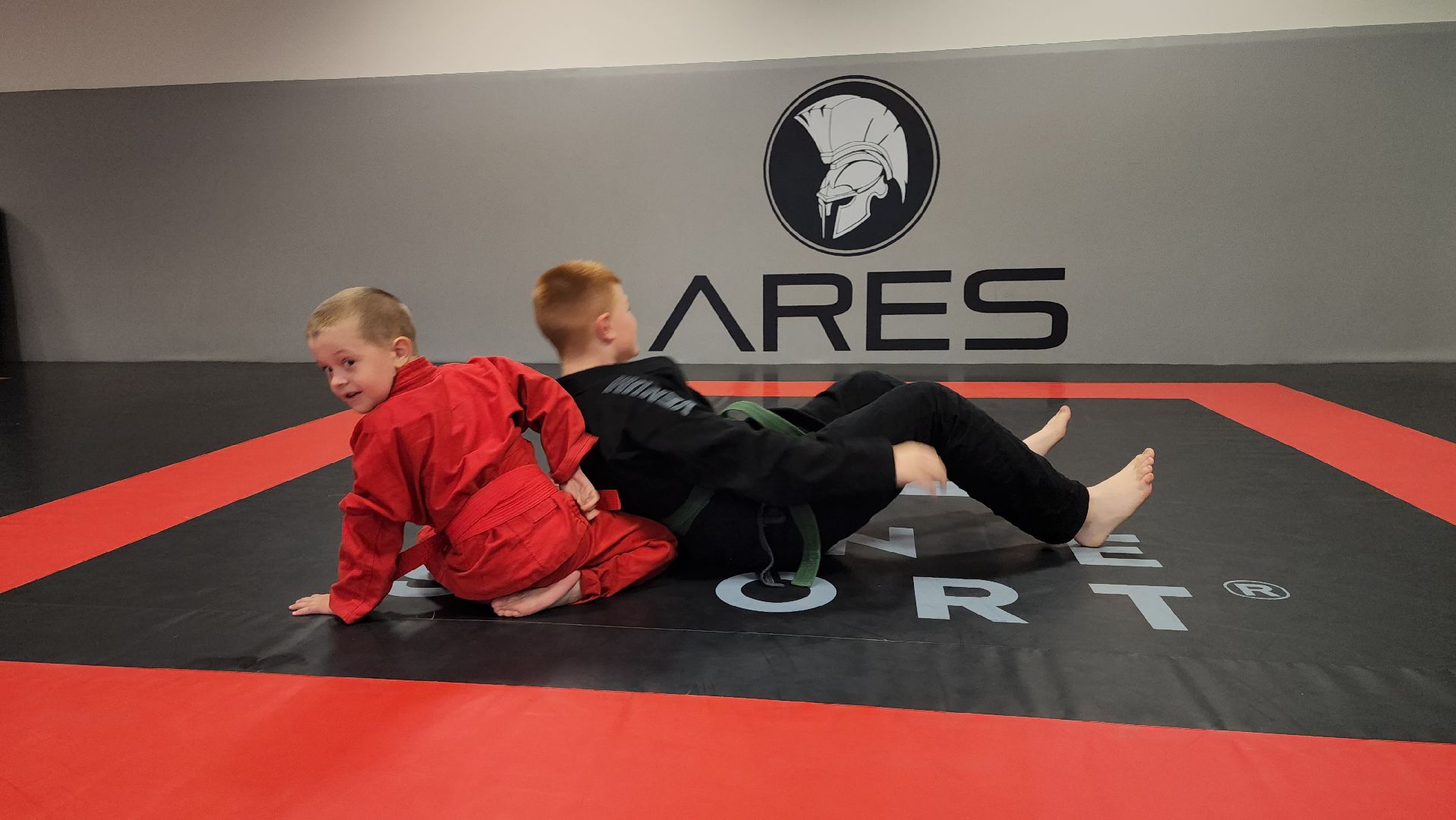 универсальный бой, спортивная секция, секция по универсальному бою, старая купавна, богородский городской округ,