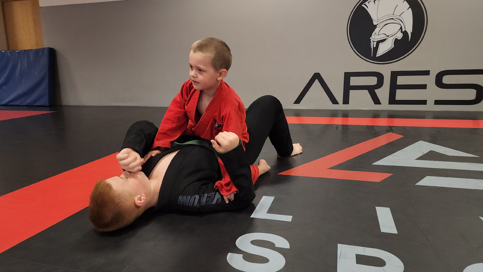 универсальный бой, спортивная секция, секция по универсальному бою, старая купавна, богородский городской округ,