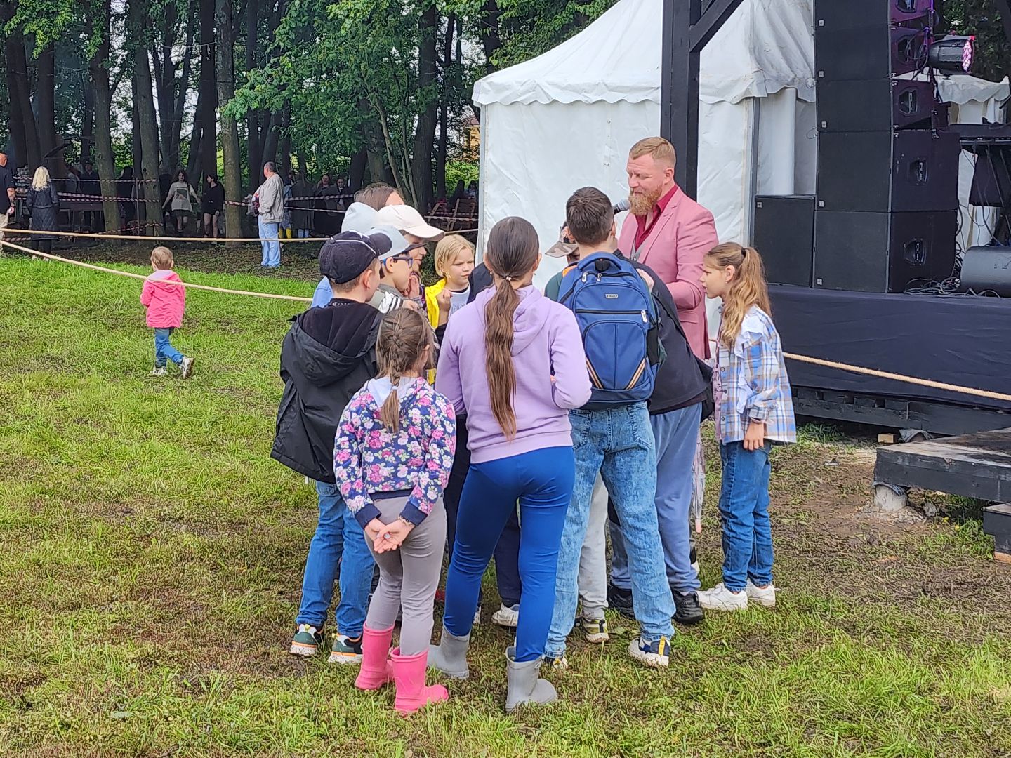 серпухов, деревня прончищево, поселок пролетарский, волонтеры сво, клубничный фест,