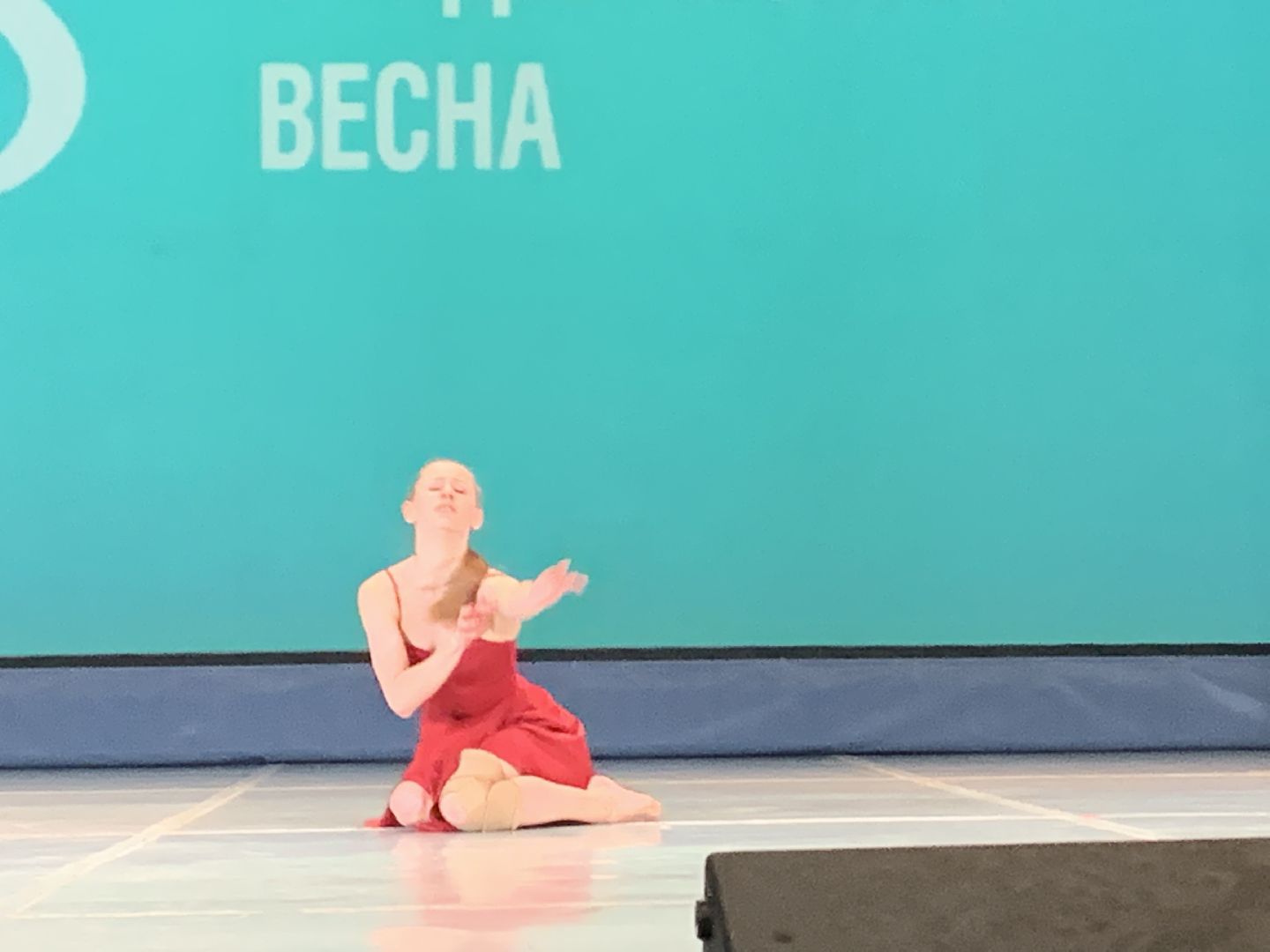 Конкурс, танцы, студенты