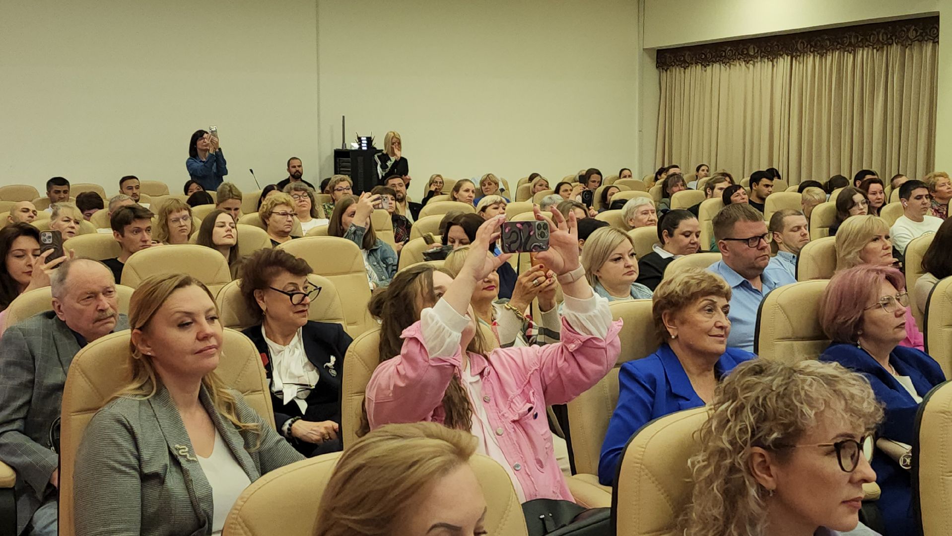 красногорск, день медика,