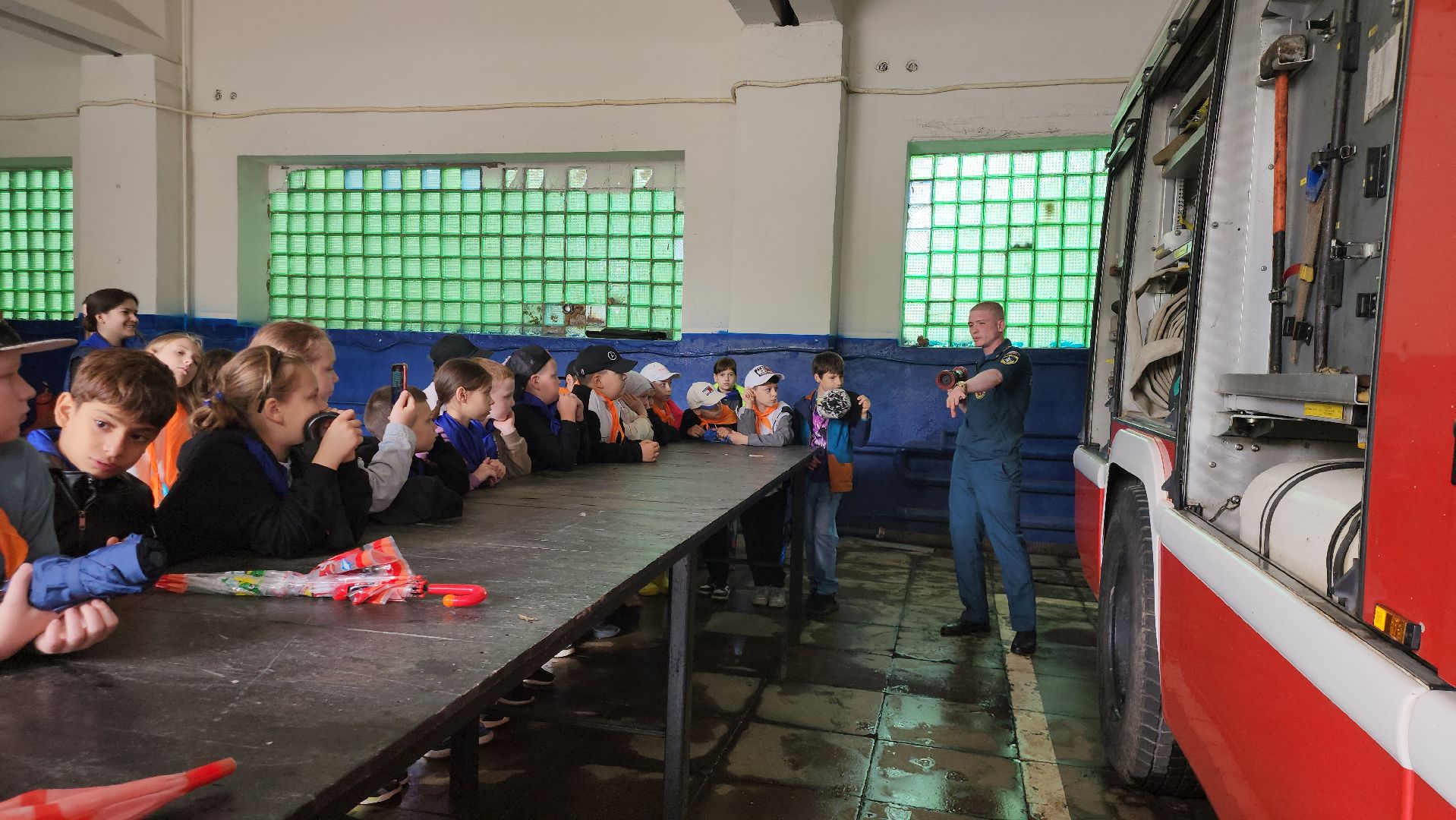Истра, Дети, Экскурсия, Пожарная часть, Школьный лагерь,