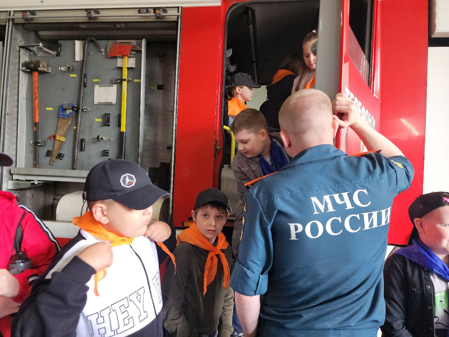 Истра, Дети, Экскурсия, Пожарная часть, Школьный лагерь,
