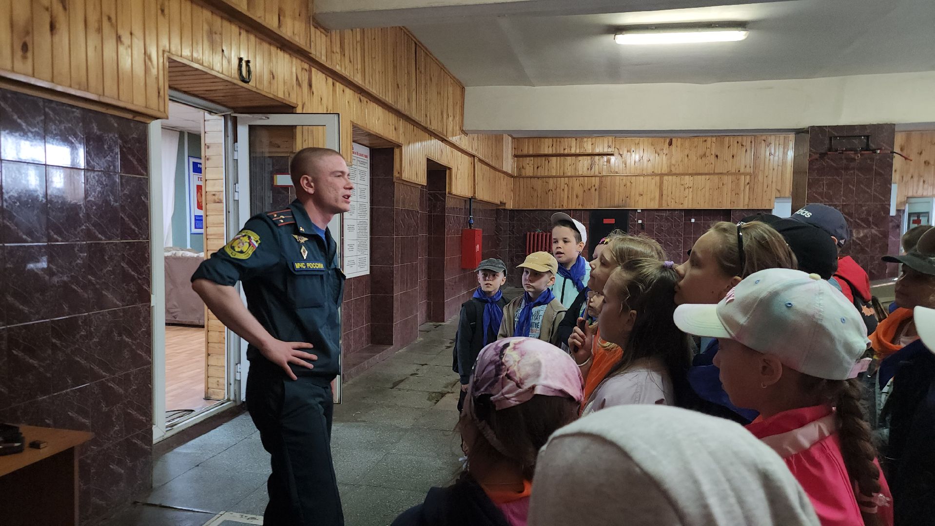 Истра, Дети, Экскурсия, Пожарная часть, Школьный лагерь,