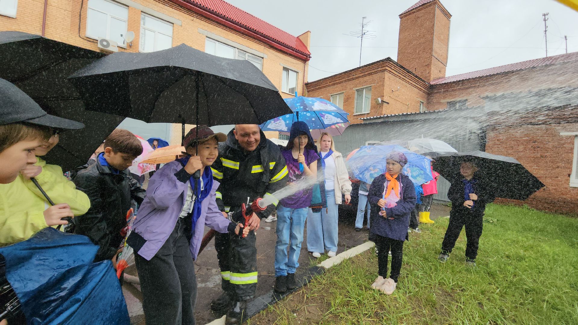Истра, Дети, Экскурсия, Пожарная часть, Школьный лагерь,