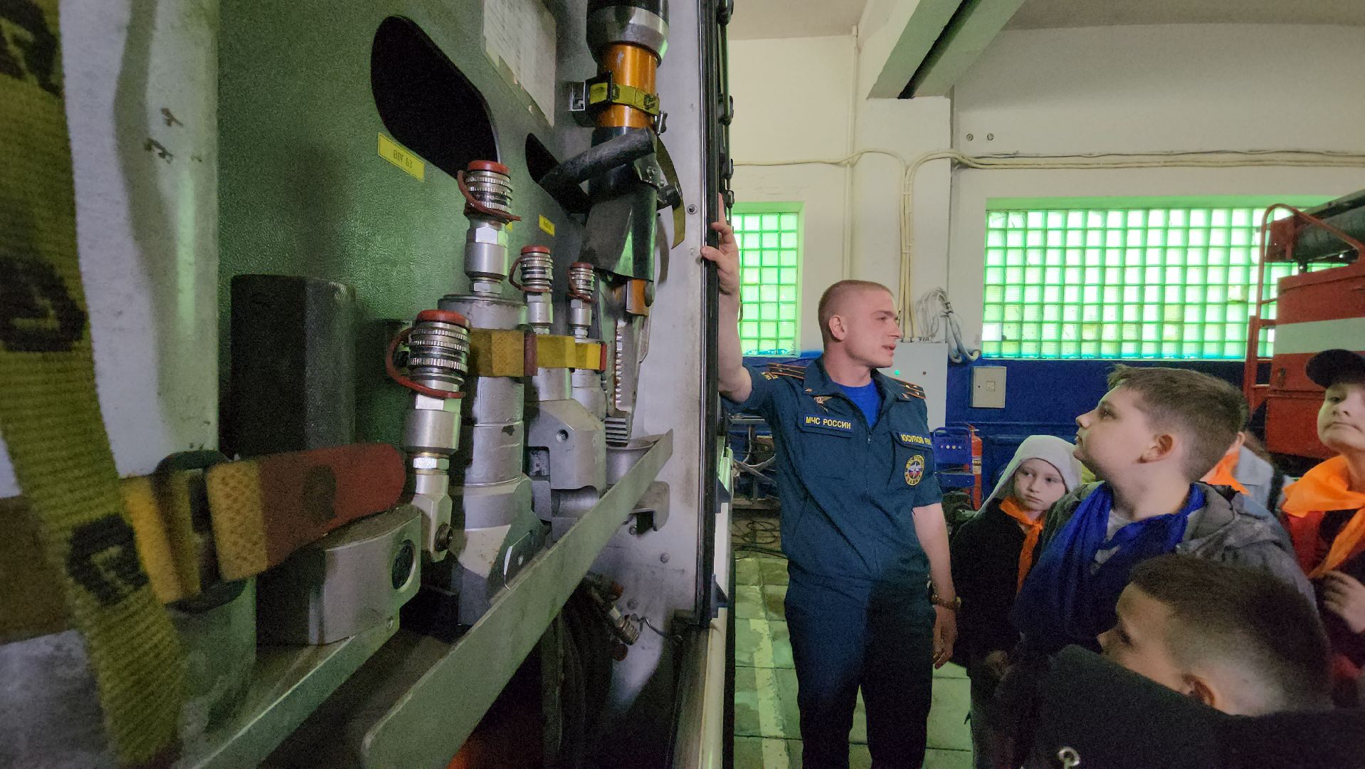 Истра, Дети, Экскурсия, Пожарная часть, Школьный лагерь,