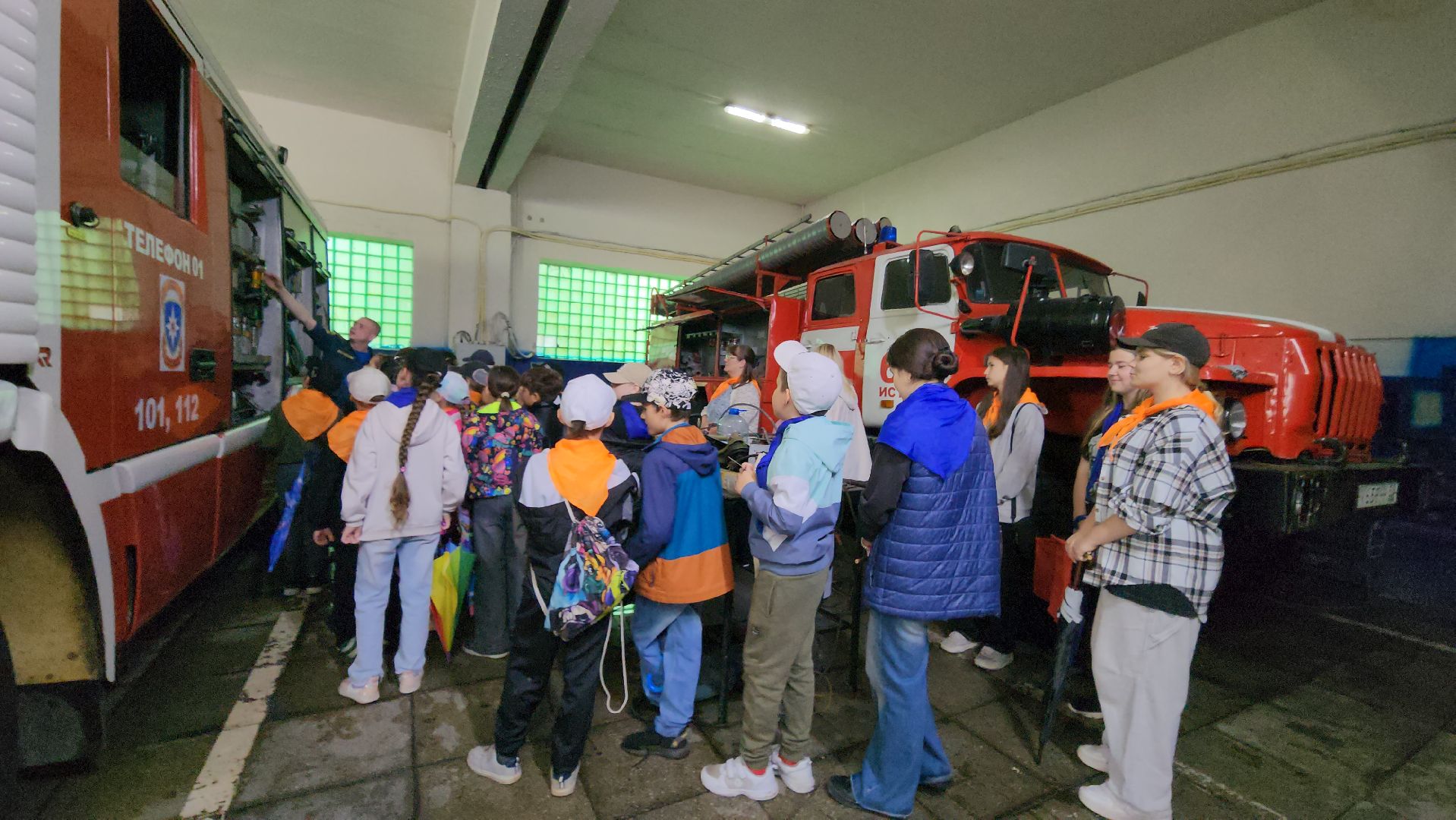 Истра, Дети, Экскурсия, Пожарная часть, Школьный лагерь,