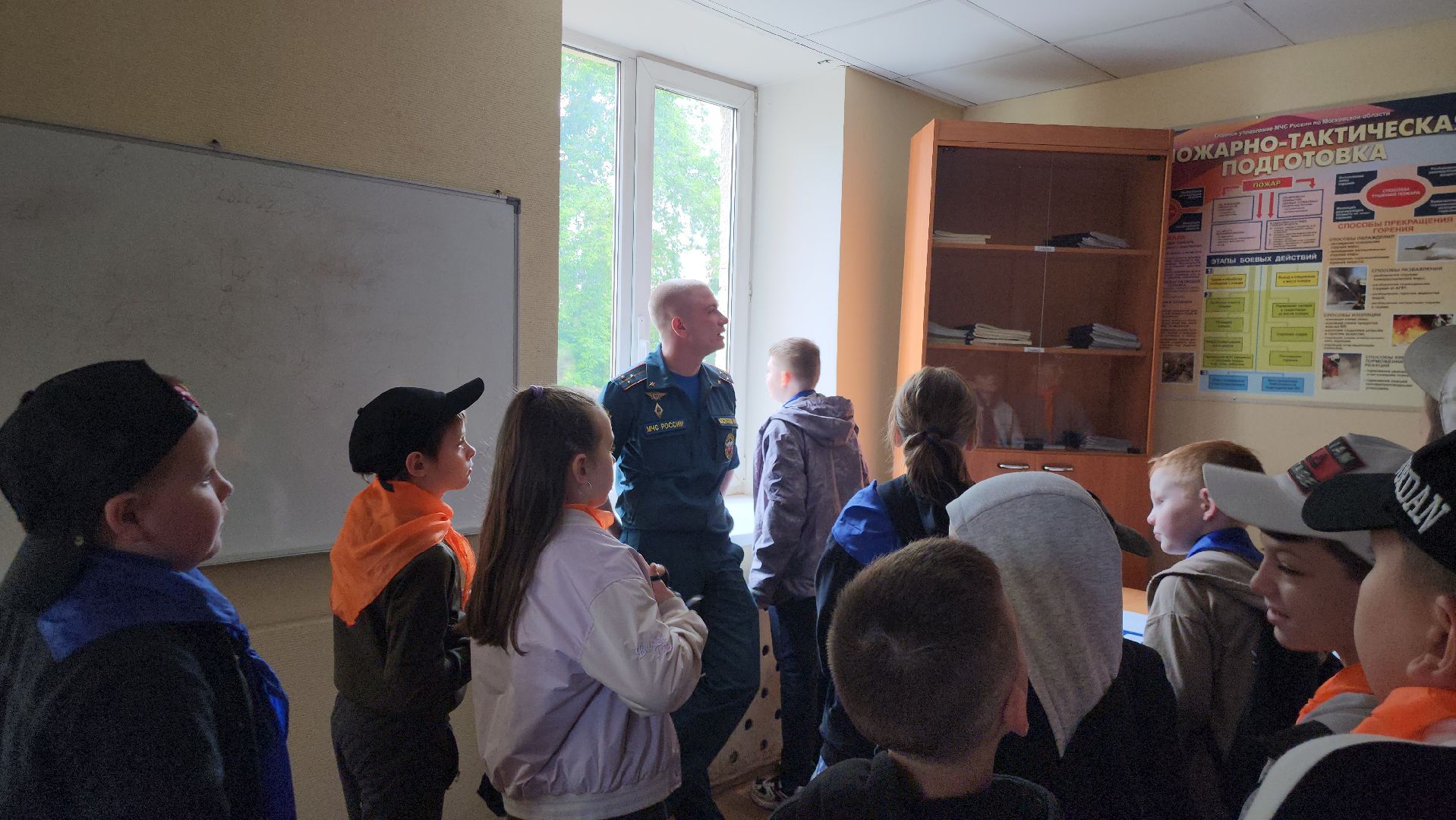 Истра, Дети, Экскурсия, Пожарная часть, Школьный лагерь,