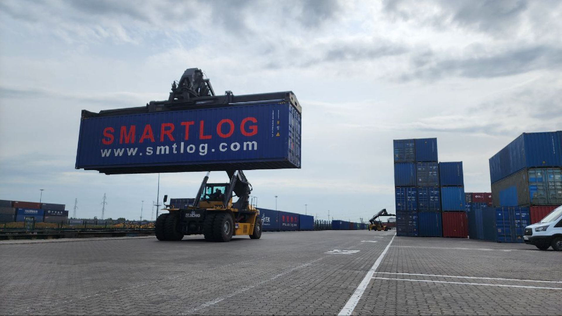 Дмитров, ТЛЦ Белый Раст, Контейнеры морского типа, Правительство МО, Губернатор МО,