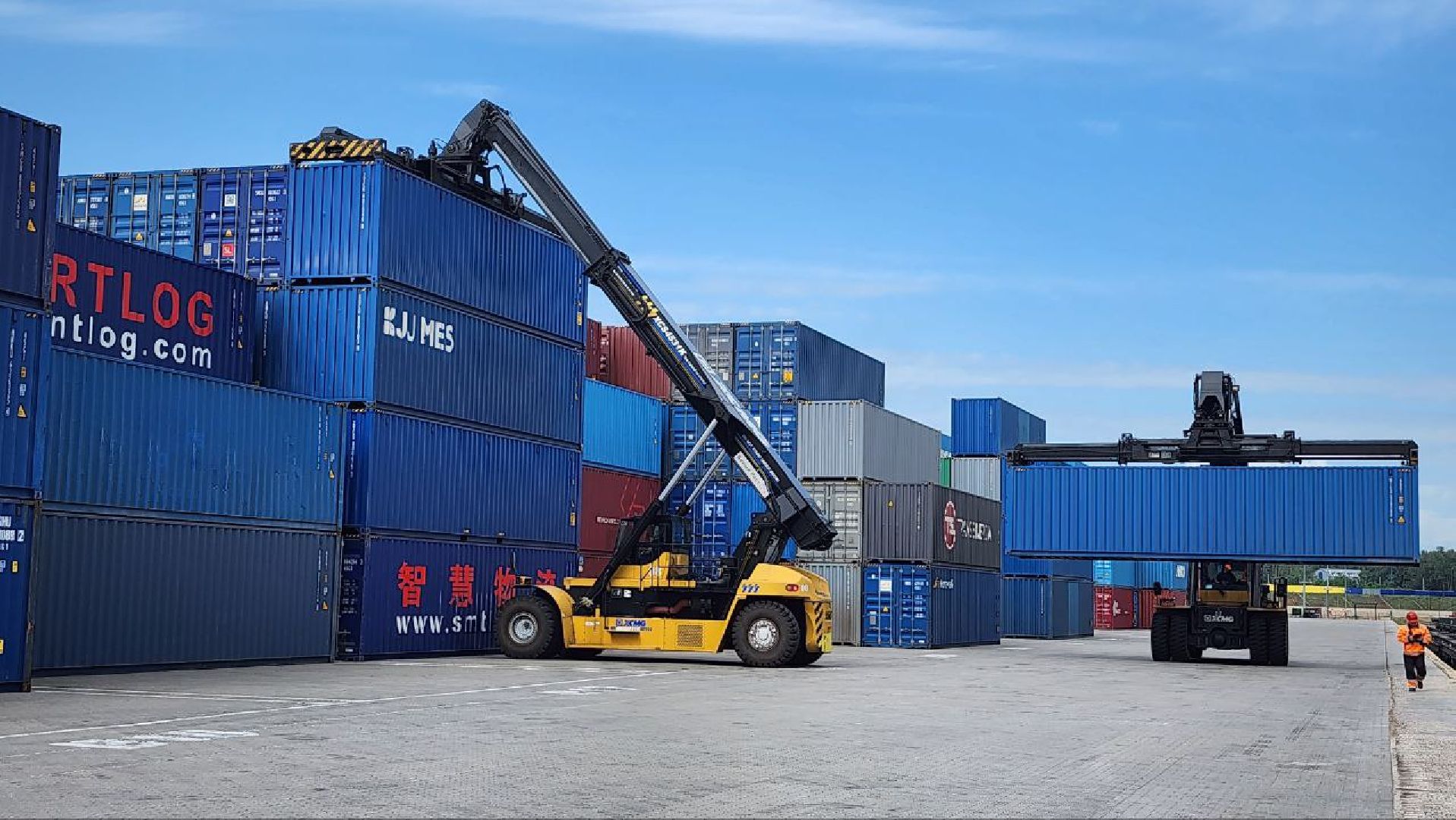 Дмитров, ТЛЦ Белый Раст, Контейнеры морского типа, Правительство МО, Губернатор МО,