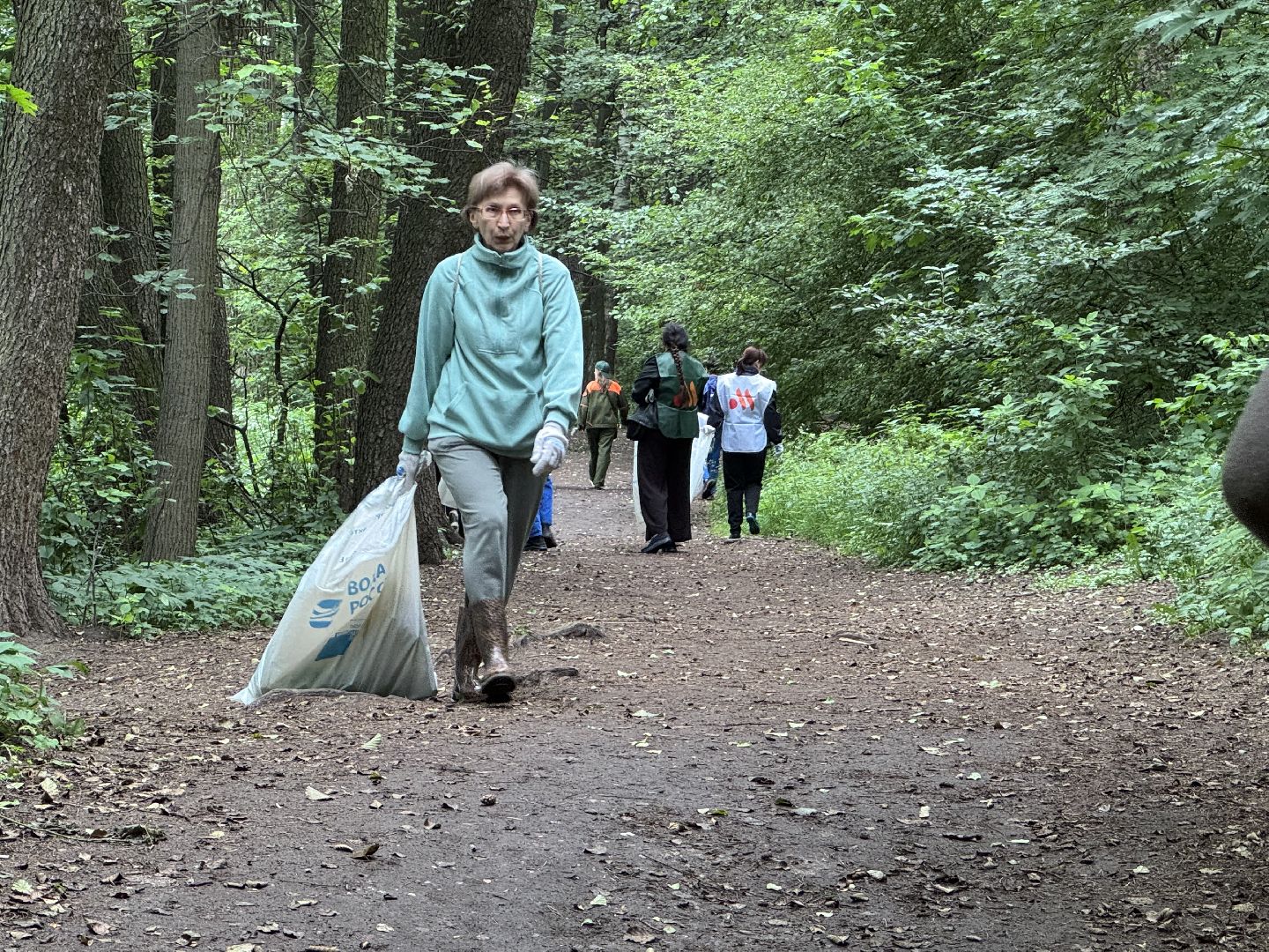 вода россии, балашиха, субботник, парк пехорка, волонтеры,