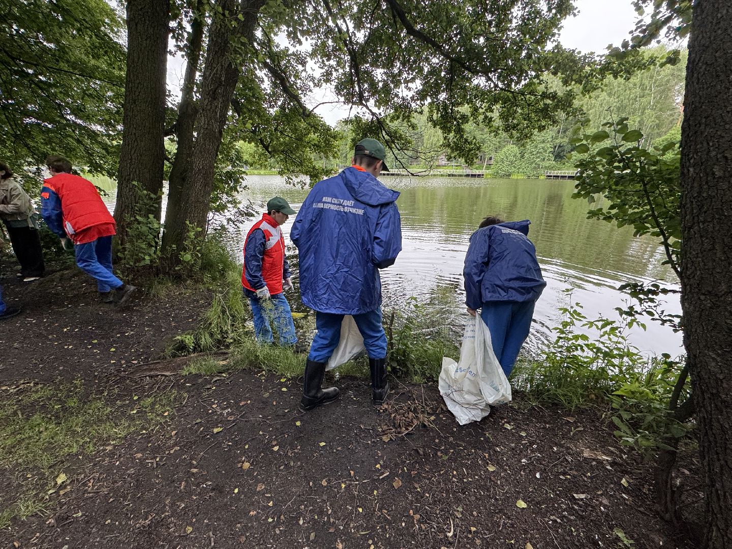 вода россии, балашиха, субботник, парк пехорка, волонтеры,