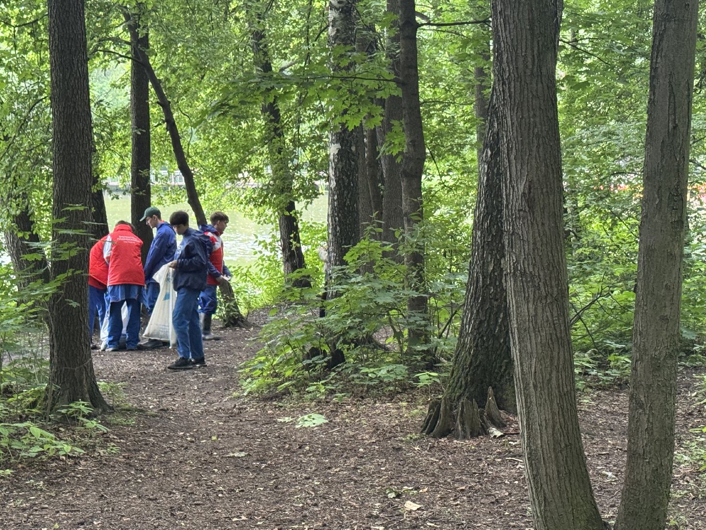 вода россии, балашиха, субботник, парк пехорка, волонтеры,