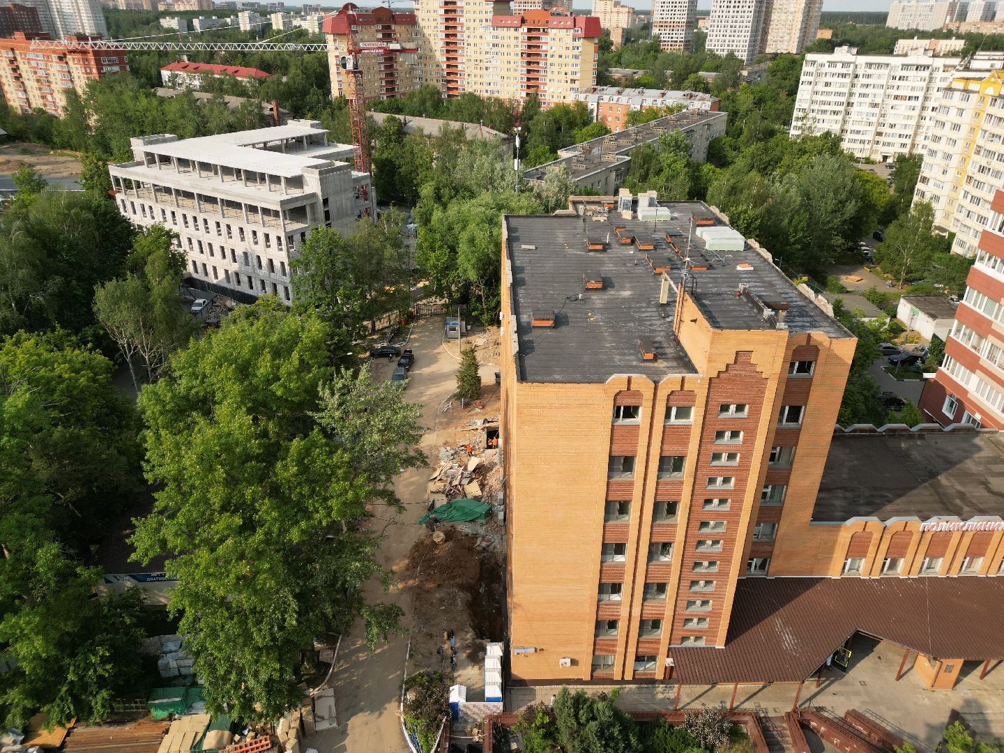 видео с коптера, поликлиника в пушкино, медицина в пушкино,