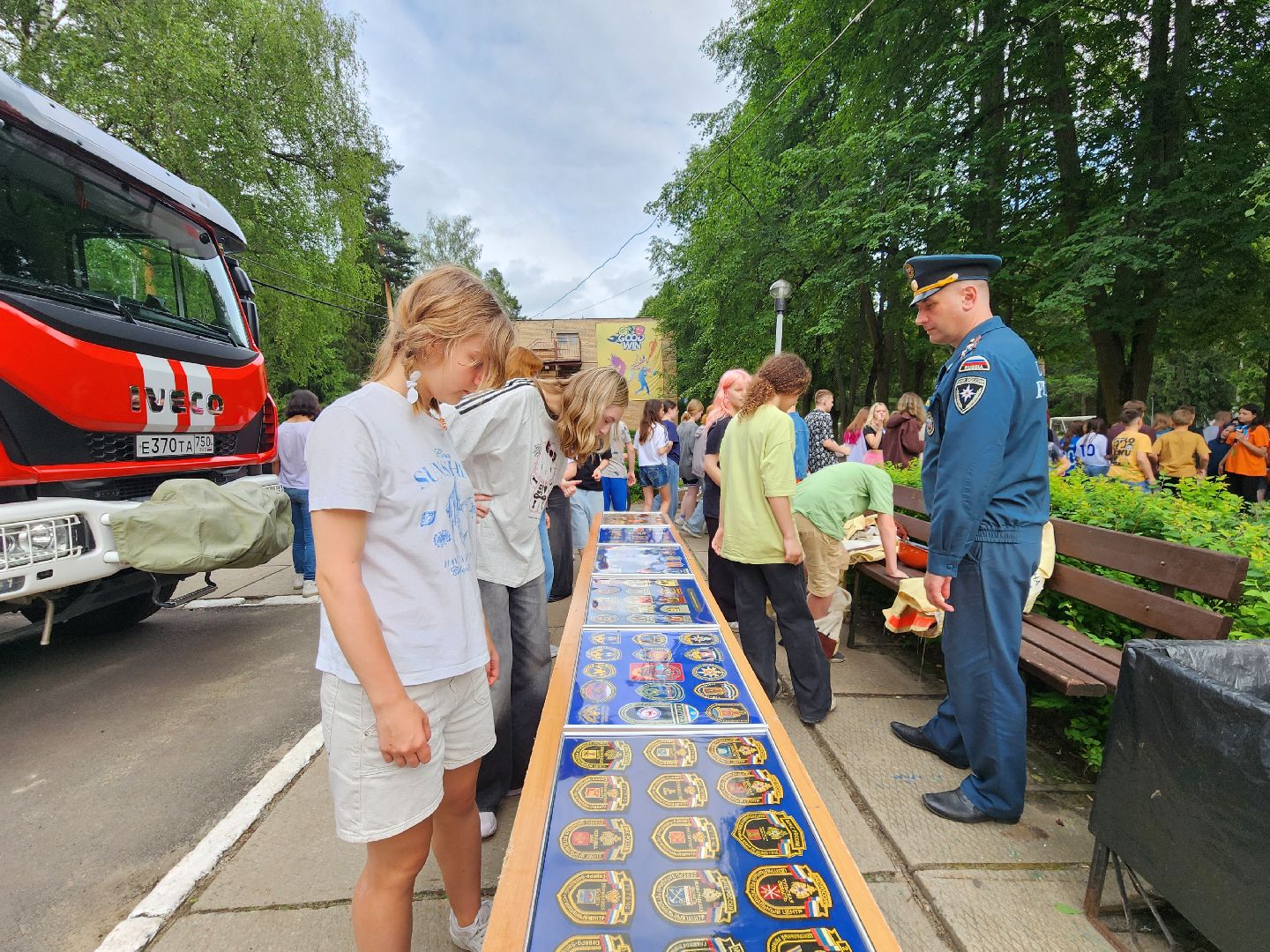 чехов, детский лагерь звездочка, день безопасности, правила поведения на воде, пожарная безопасность, мчс, гимс,   вдпо,  чеховспас, профилактика, брошюры и памятки, урок безопасности, викторины, интерактив, демонстрация пожарной техники, оборудование и снаряжение, мороженое,