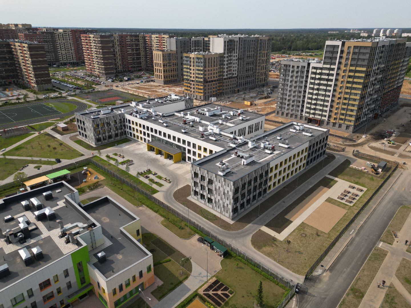 видео с коптера, новая школа в пушкино, жк новое пушкино,