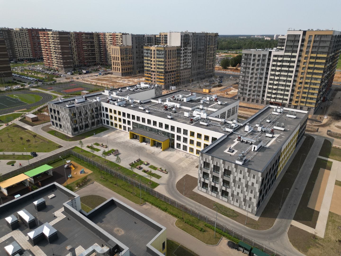 видео с коптера, новая школа в пушкино, жк новое пушкино,