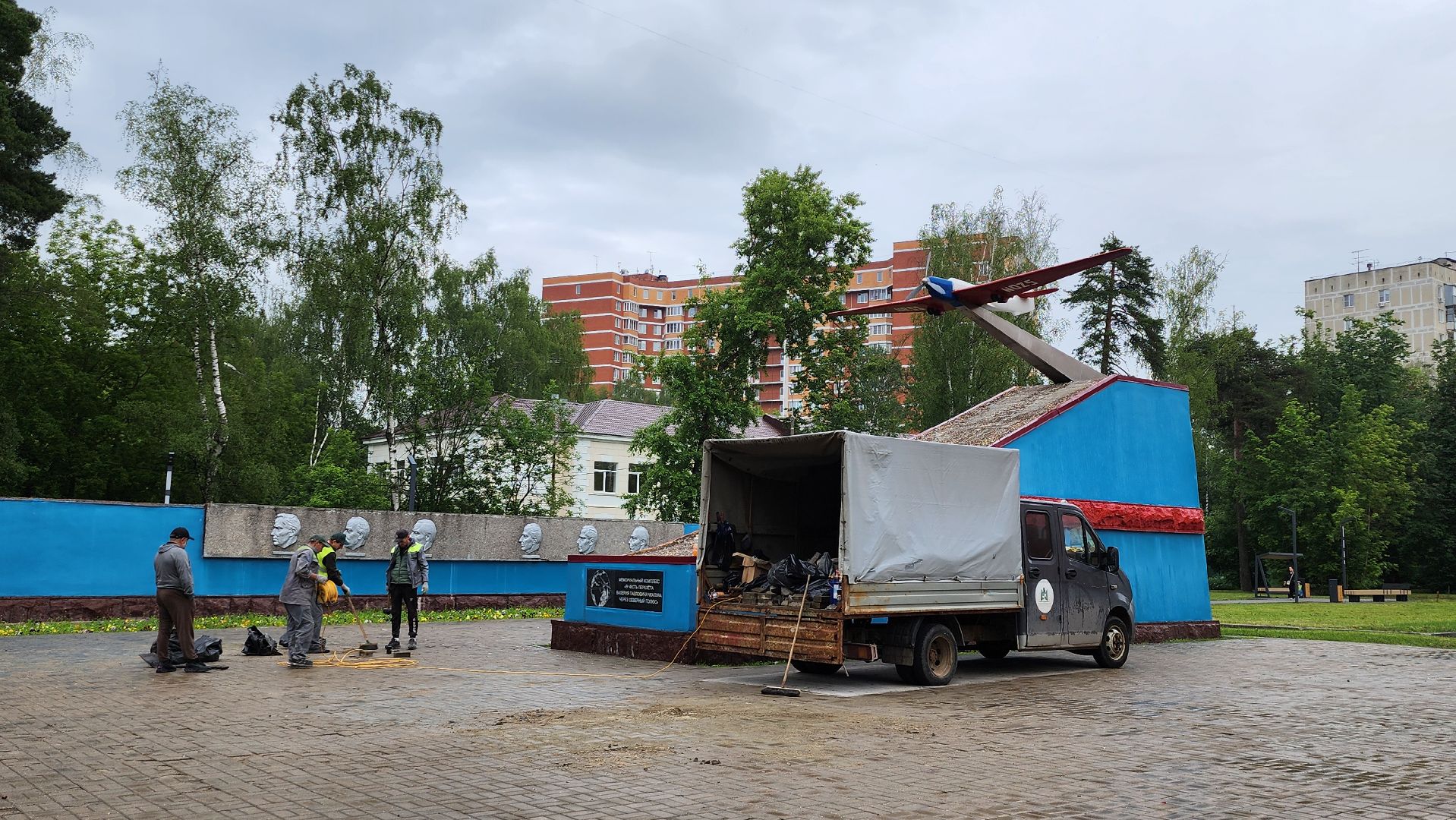 Замена плитки, щёлково, ремонт дорожки,