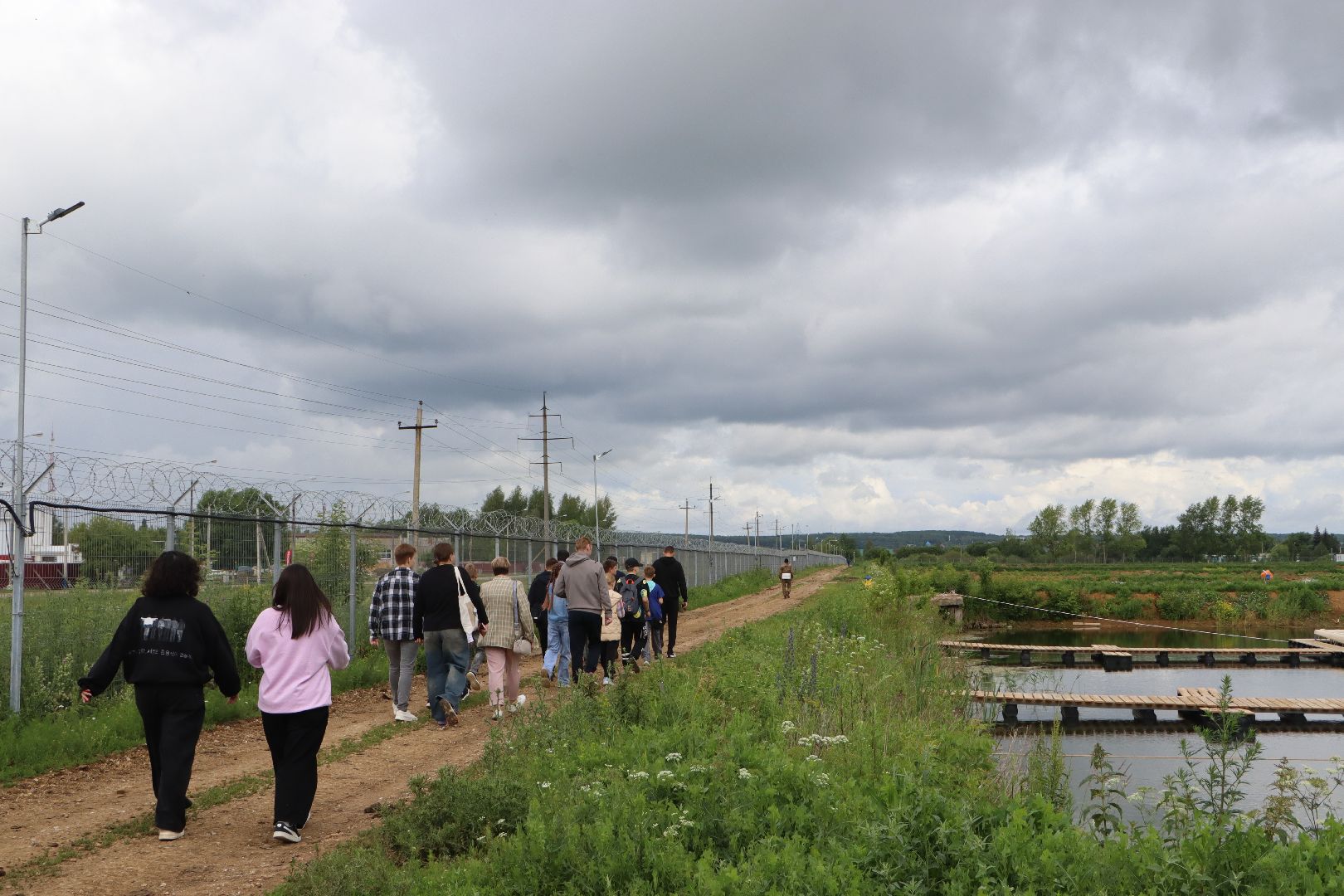 осетровое хозяйство в серебряных прудах, экскурсия, школьники, серебряные пруды,