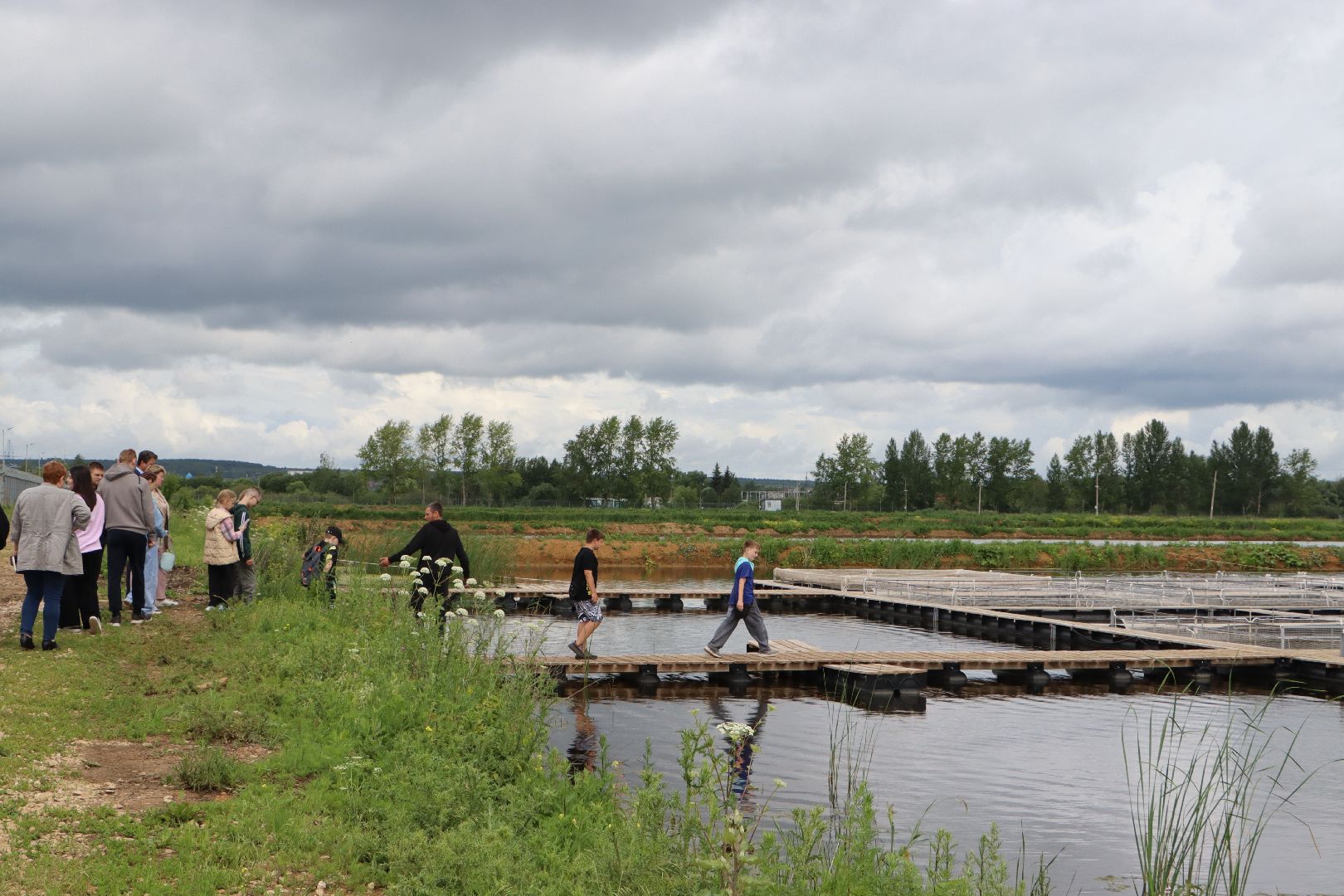 осетровое хозяйство в серебряных прудах, экскурсия, школьники, серебряные пруды,