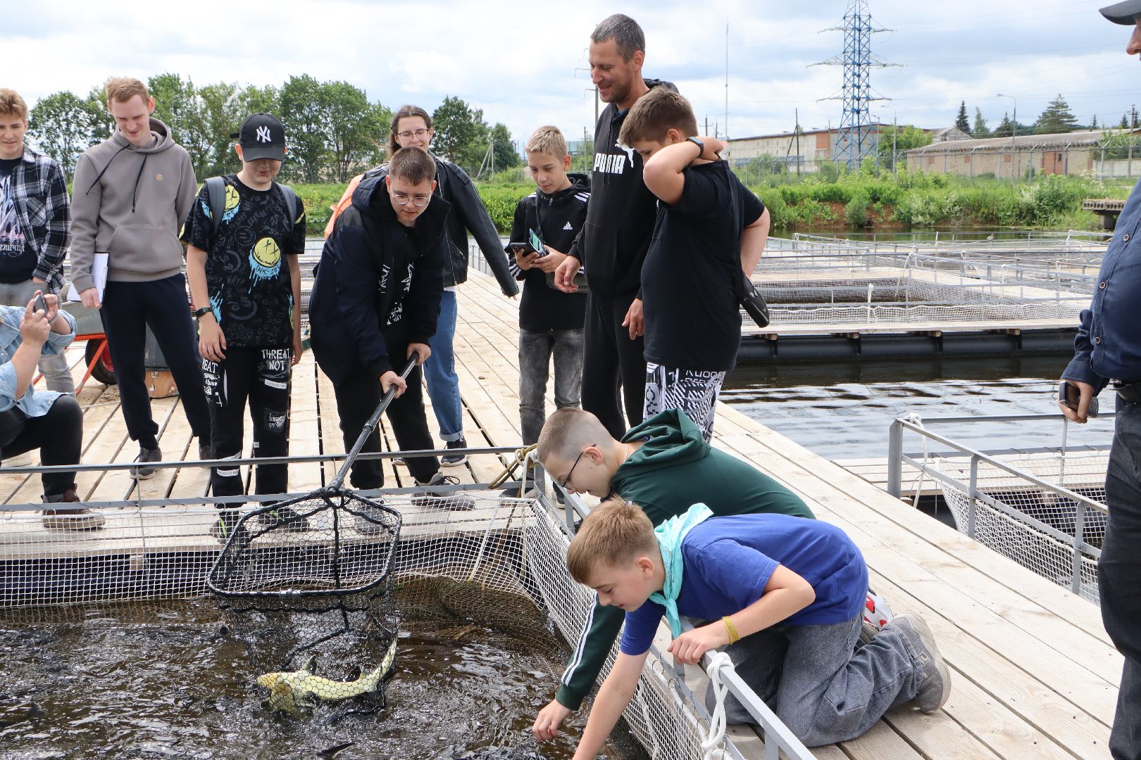 осетровое хозяйство в серебряных прудах, экскурсия, школьники, серебряные пруды,
