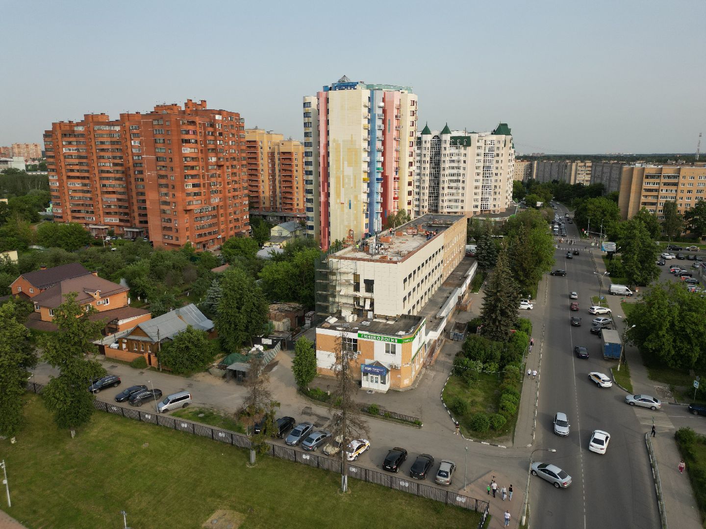 видео с коптера, поликлиника 9 в ивантеевке, медицина в пушкино,