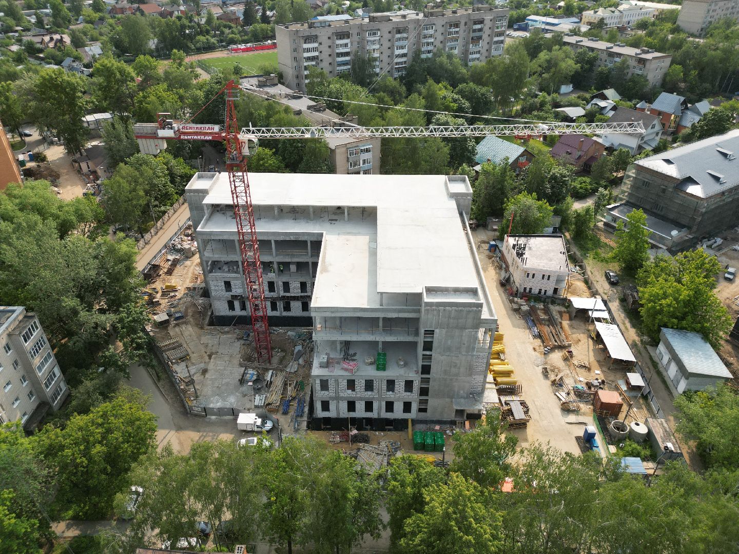 видео с коптера, детская поликлиника в пушкино, медицина в пушкино,