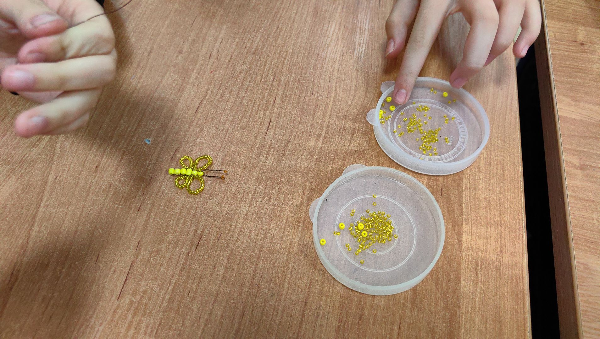 бисер, мастер-класс, поделка, лагерь, настольные игры,