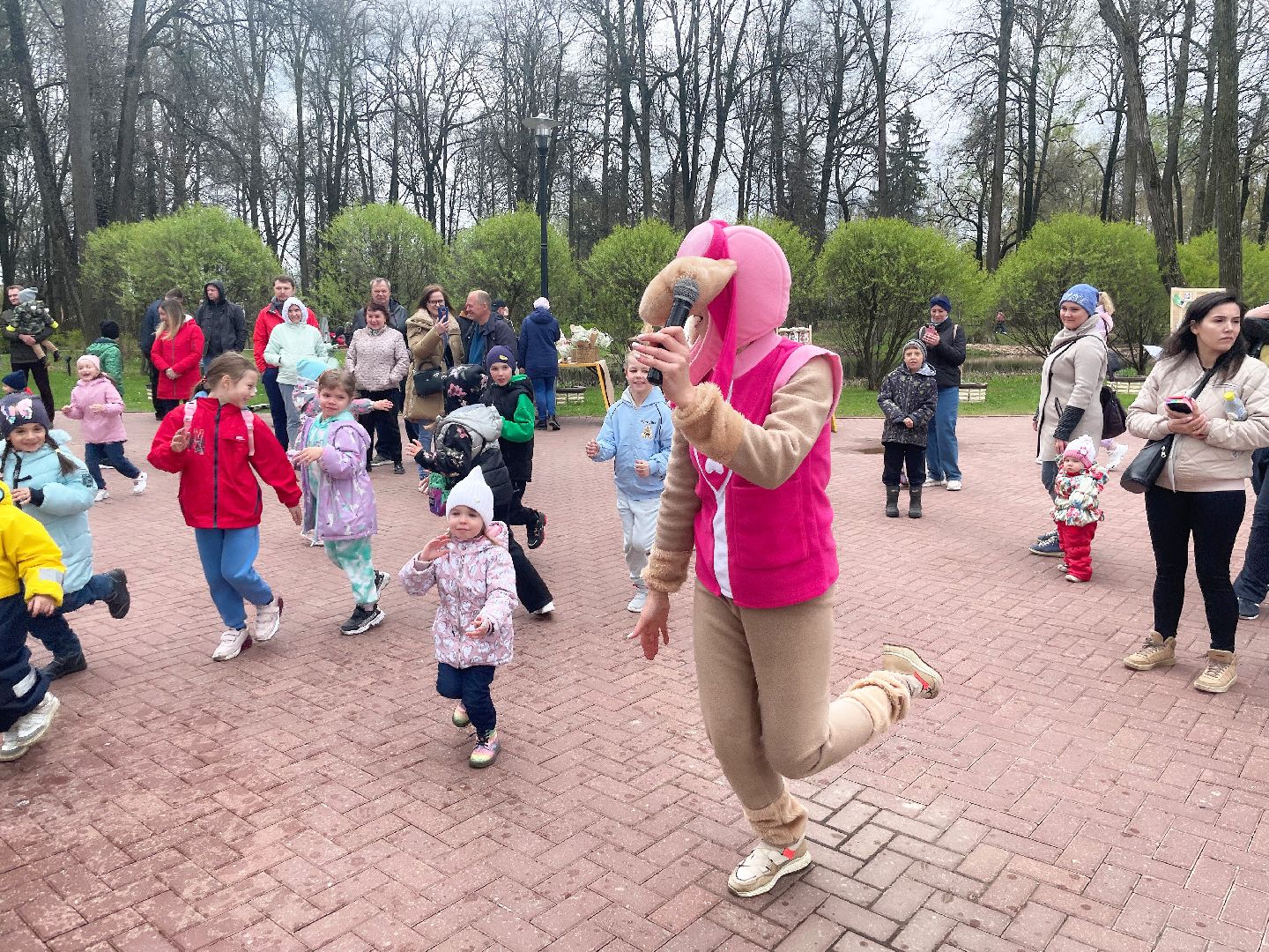 Сергиев Посад, Сергиево-Посадский городской округ, Парки, Летний сезон, Жители, Молодежь