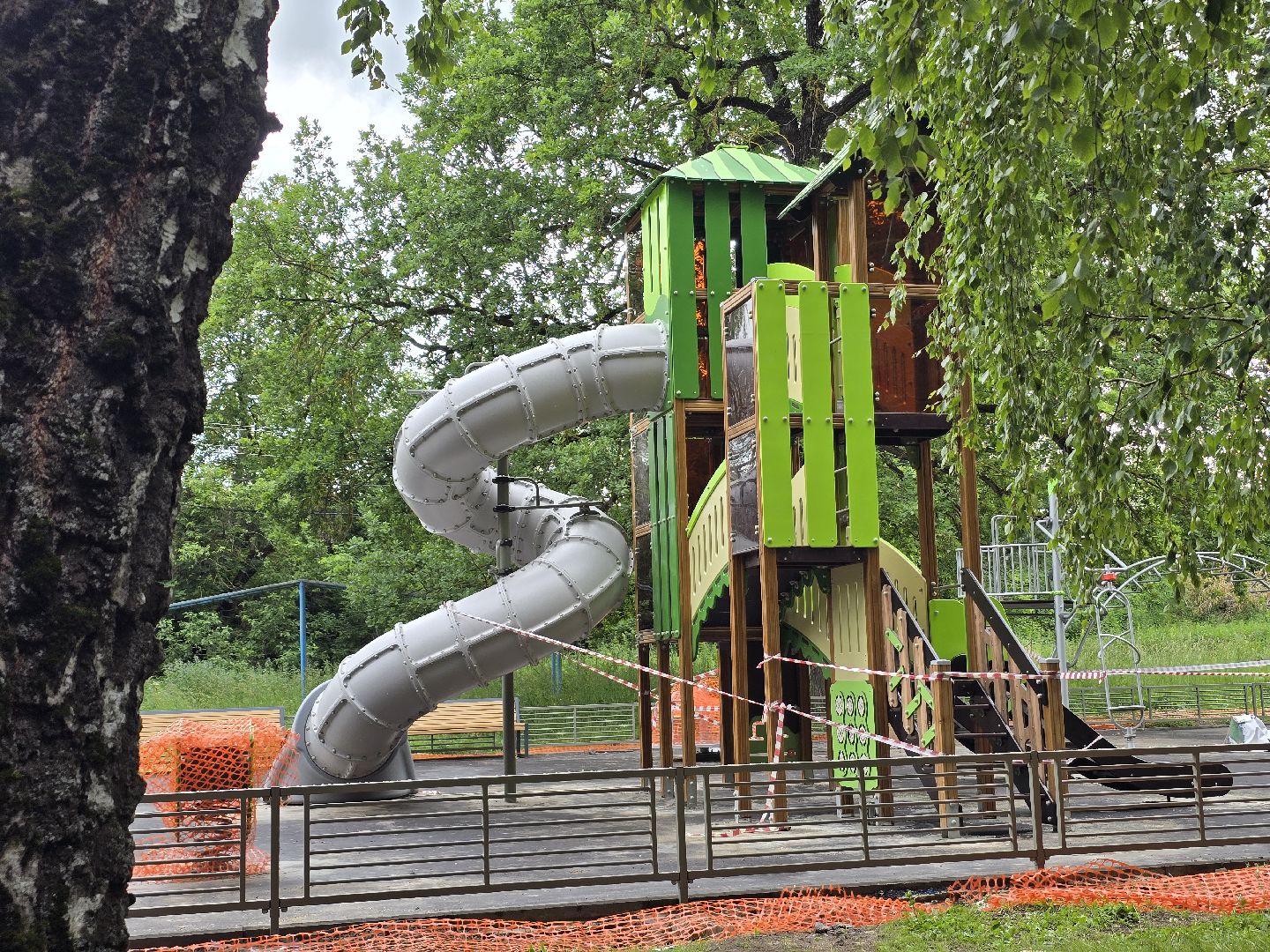 Коломна, губернаторская детская площадка, детский игровой комплекс,