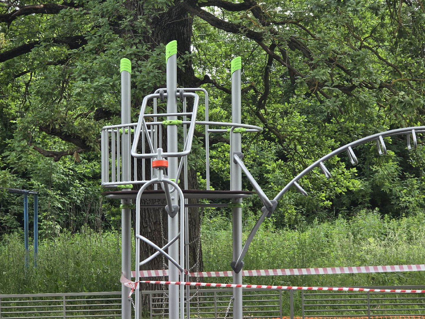 Коломна, губернаторская детская площадка, детский игровой комплекс,