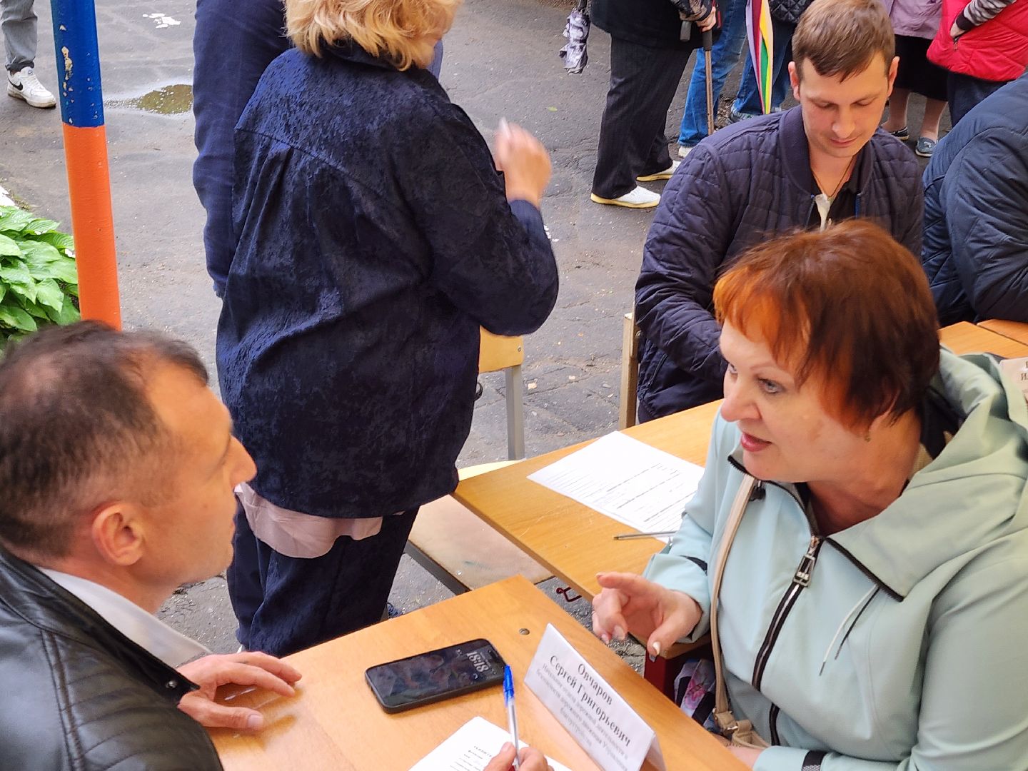 чехов, выездная администрация, встреча с жителями, обращения граждан, поселок столбовая, улица вокзальная, тротуар,  улица малая , уличное освещение, благоустройство , ремонт тротуара,