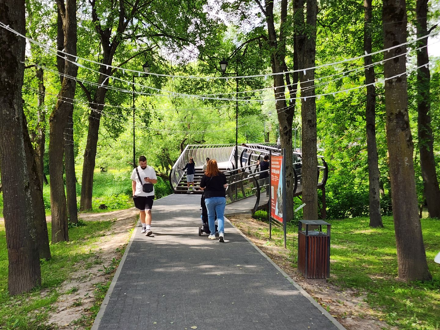 чехов, улица пушкина, парк культуры и отдыха, реконструкция, благоустройство, тропинки, спортивные площадки, парковка, кафе, госпрограмма московской области, формирование комфортной городской среды,