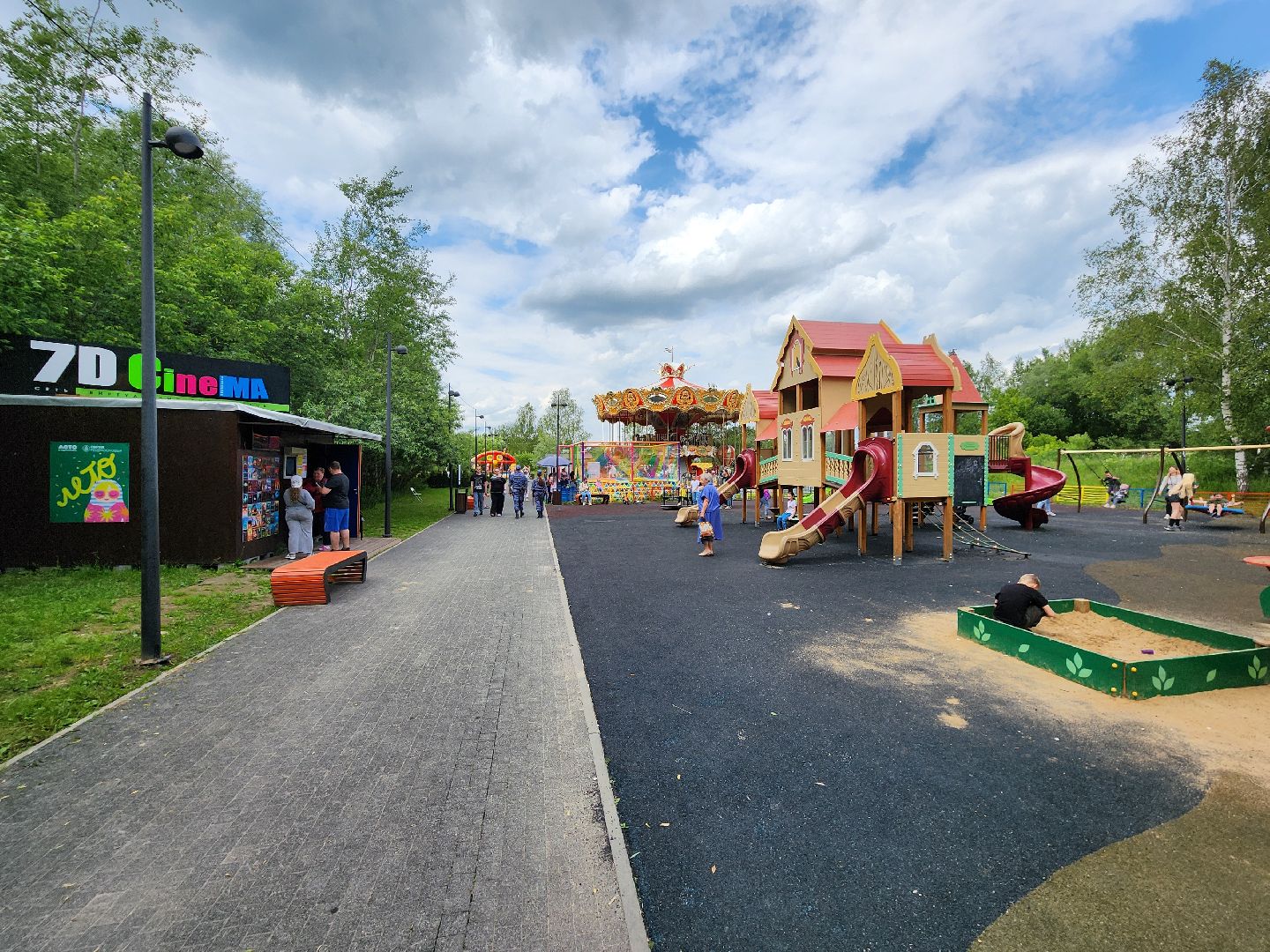 чехов, улица пушкина, парк культуры и отдыха, реконструкция, благоустройство, тропинки, спортивные площадки, парковка, кафе, госпрограмма московской области, формирование комфортной городской среды,