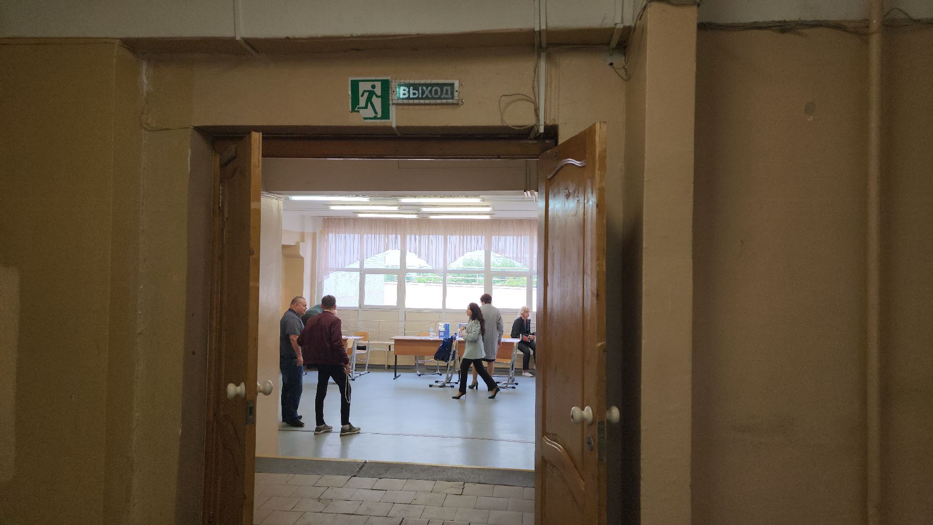 люберцы, дзержинский, выездная администиация, глава городского округа люберцы владимир волков, новая школа в дзержинске,