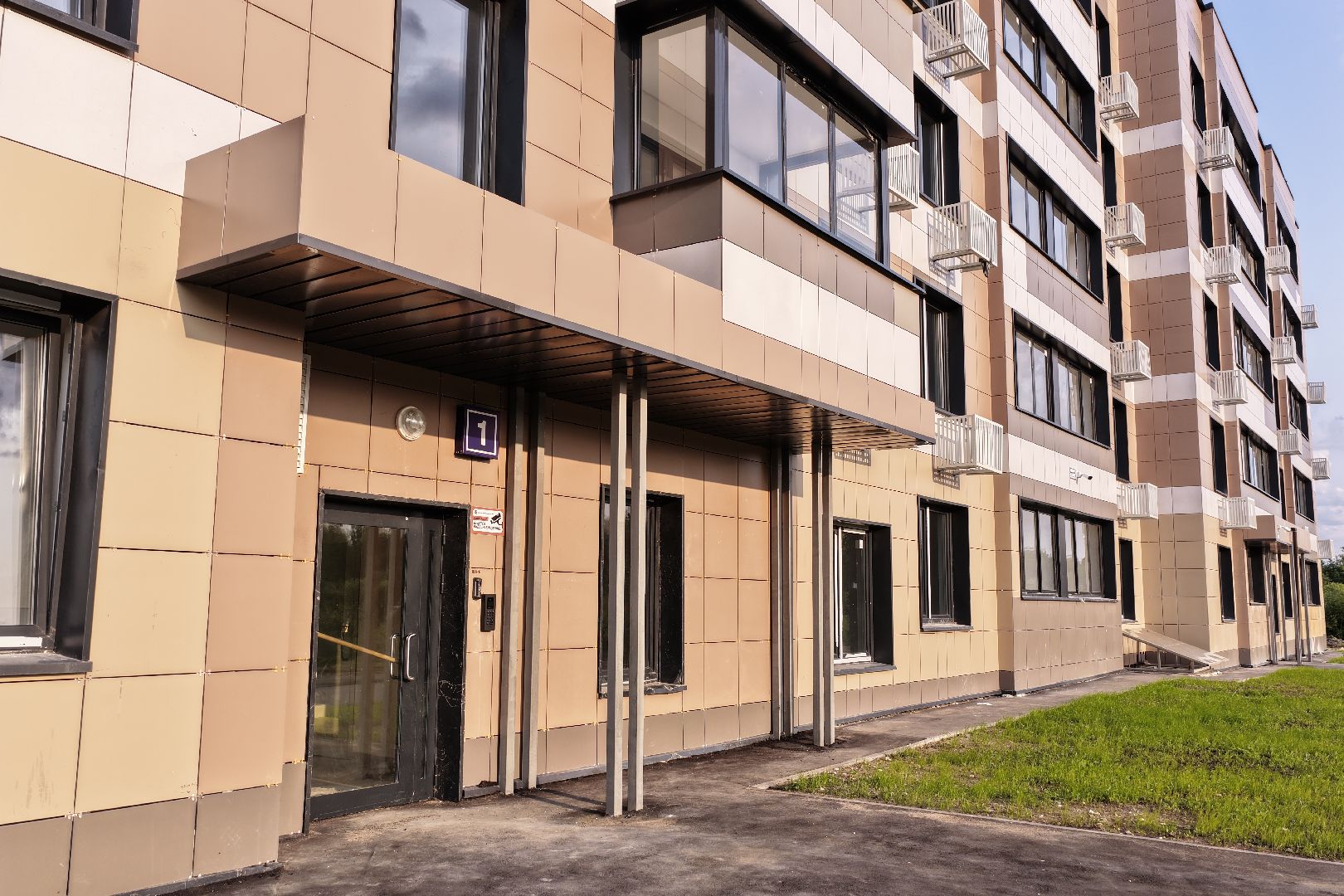 видео с коптера, переселение из аварийного жилья, дом для переселенцев в шатуре,