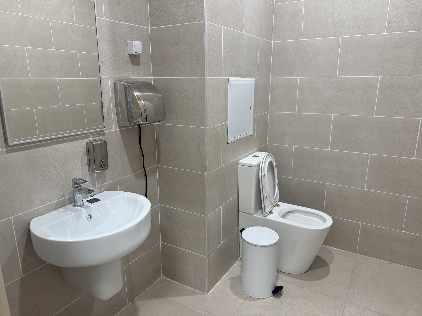 новая поликлиника , ленинский городской округ, жк южное видное ,