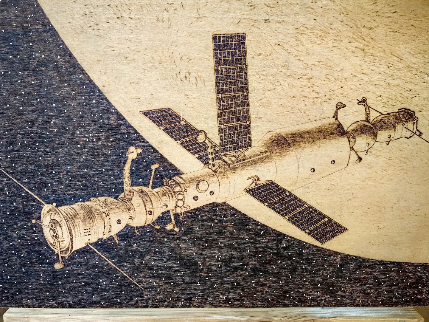 выставка, ретроспектива, дерево, выжигание, юбилей, медаль,