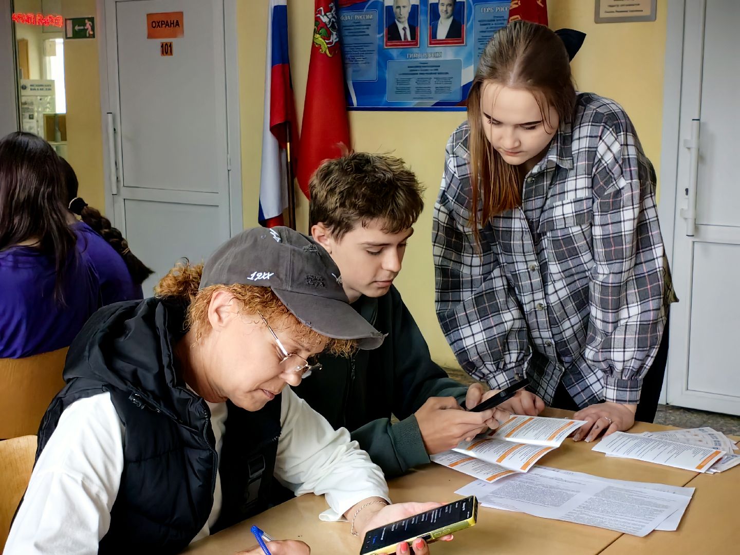 колледж, приемная комиссия, аббитуриаент, специальность, профессия, бюджетное место,
