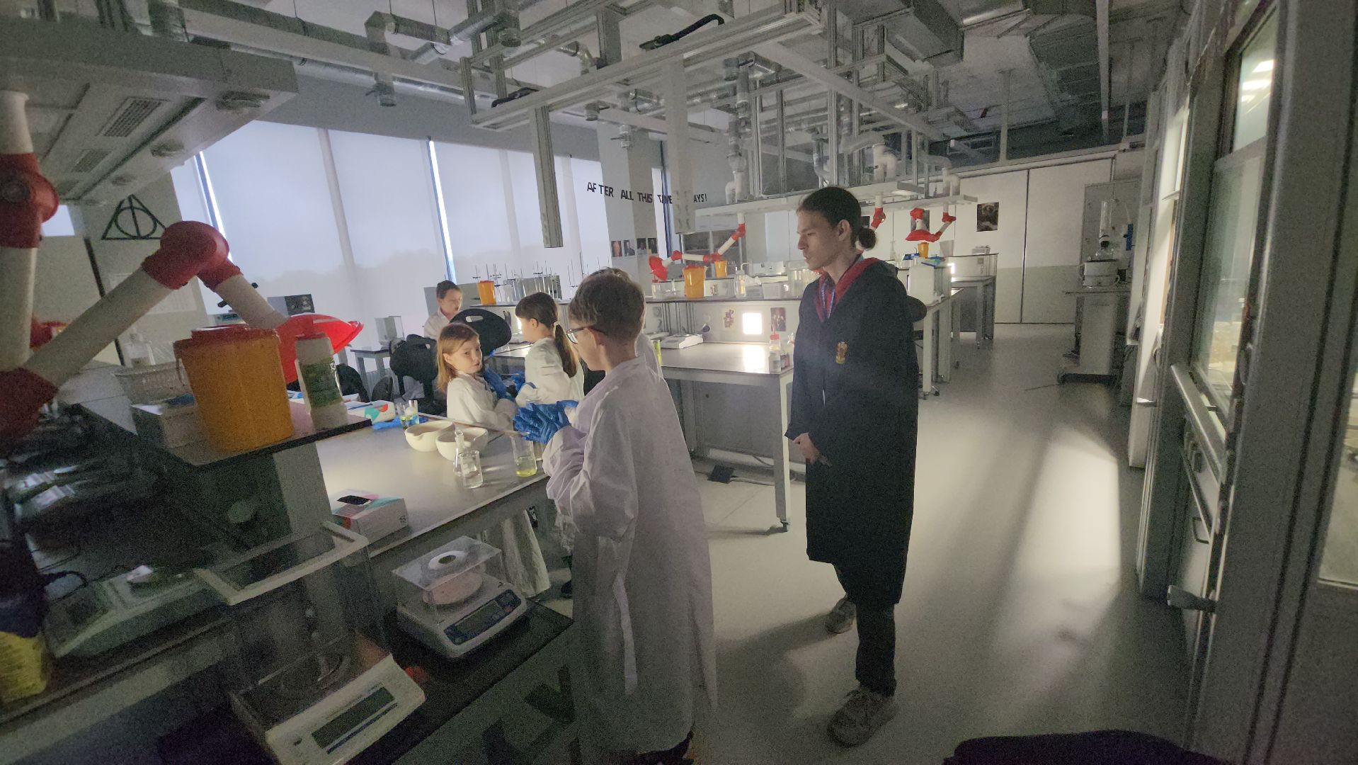 долгопрудный, технопарк физтех-лицея, гарри поттер, биохимтех, магия науки, эксперименты,