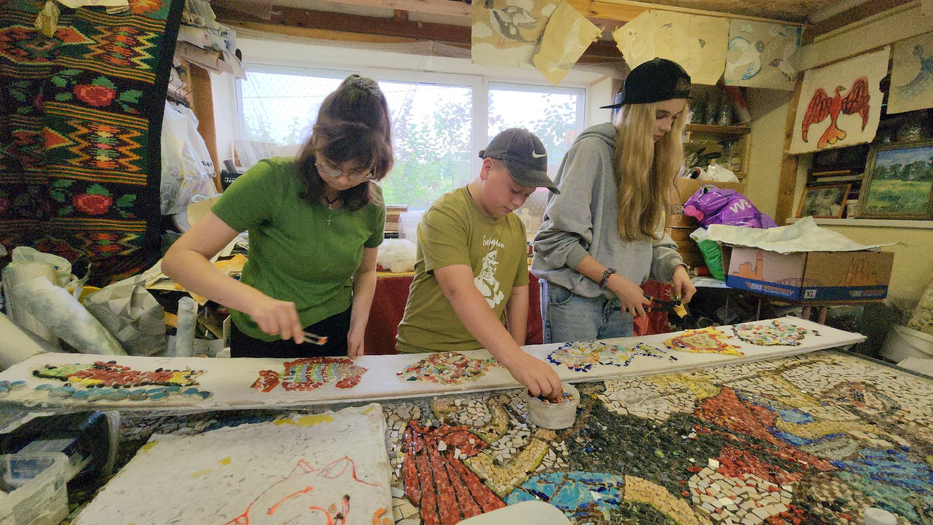 Мозаика , школа мозаики, Лобня, Парк,Мозаичное панно Семья