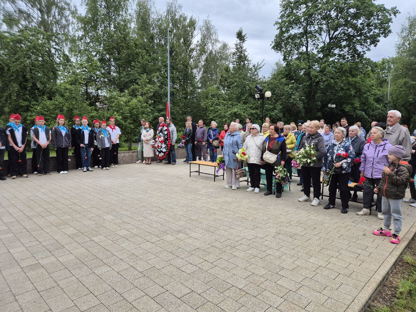 Деньпамятиискорби, Дубна, Акция, Возложениецветов, Помнимисторию,