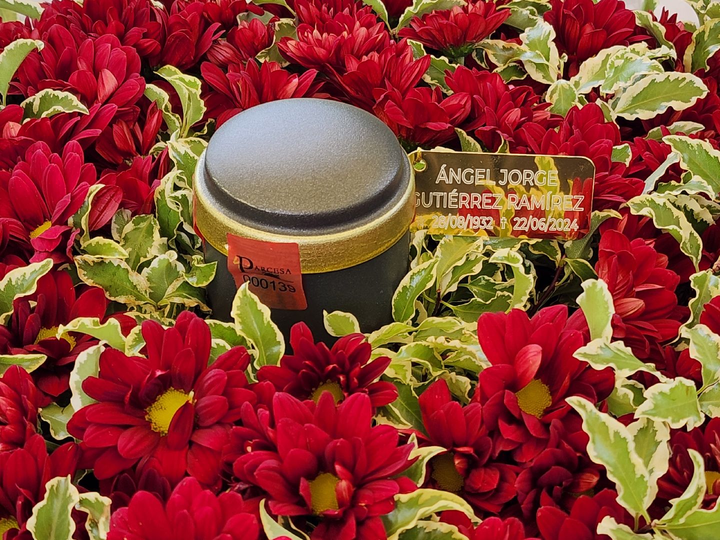 чехов, село мелихово, режиссер анхель гутьеррес, захоронение праха, похороны, панихида, писатель антон чехов, актер николай бурляев, молебен,