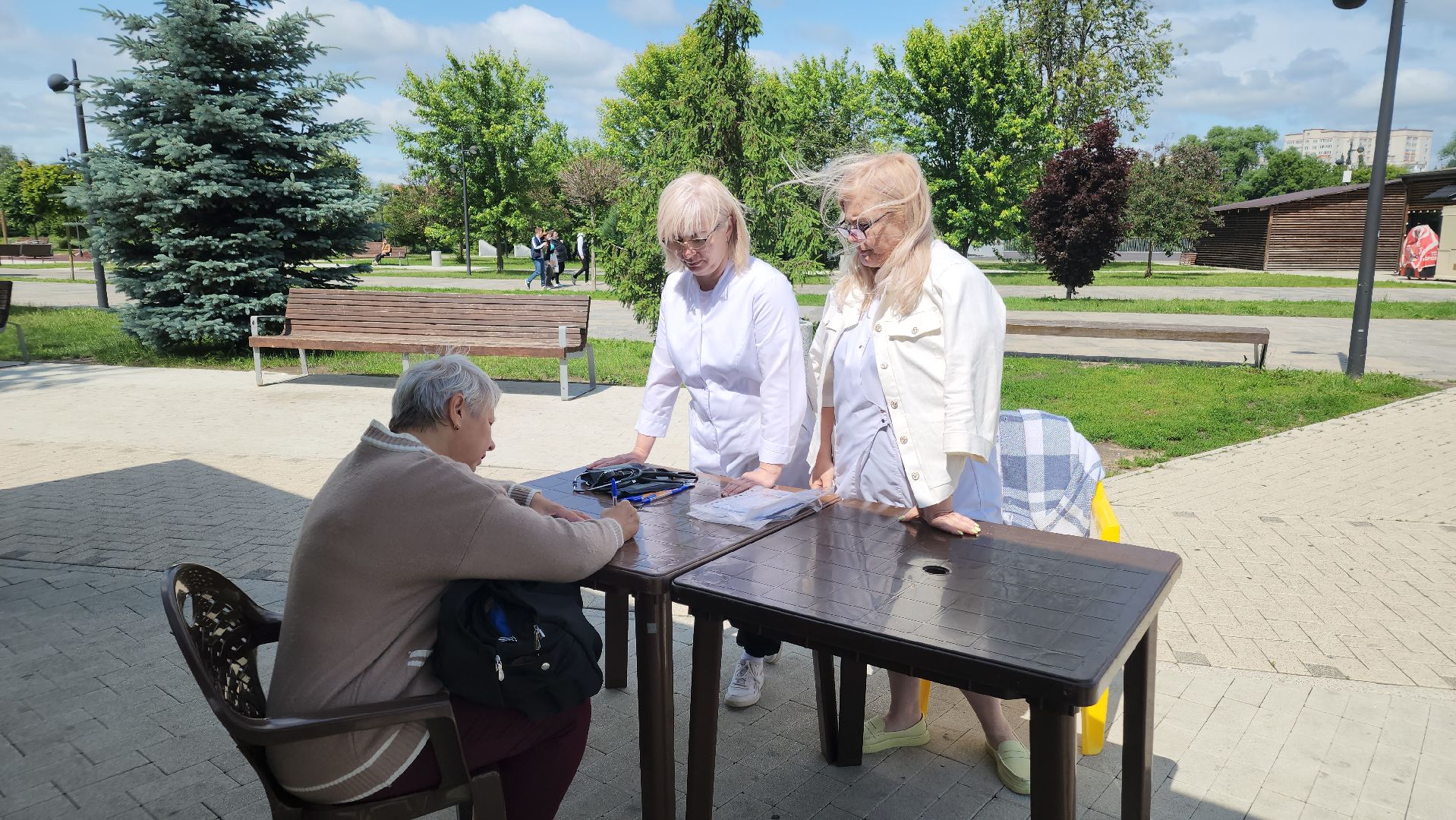 диспансеризация жителей, орехово-зуево,проверь свое здоровье в парке,