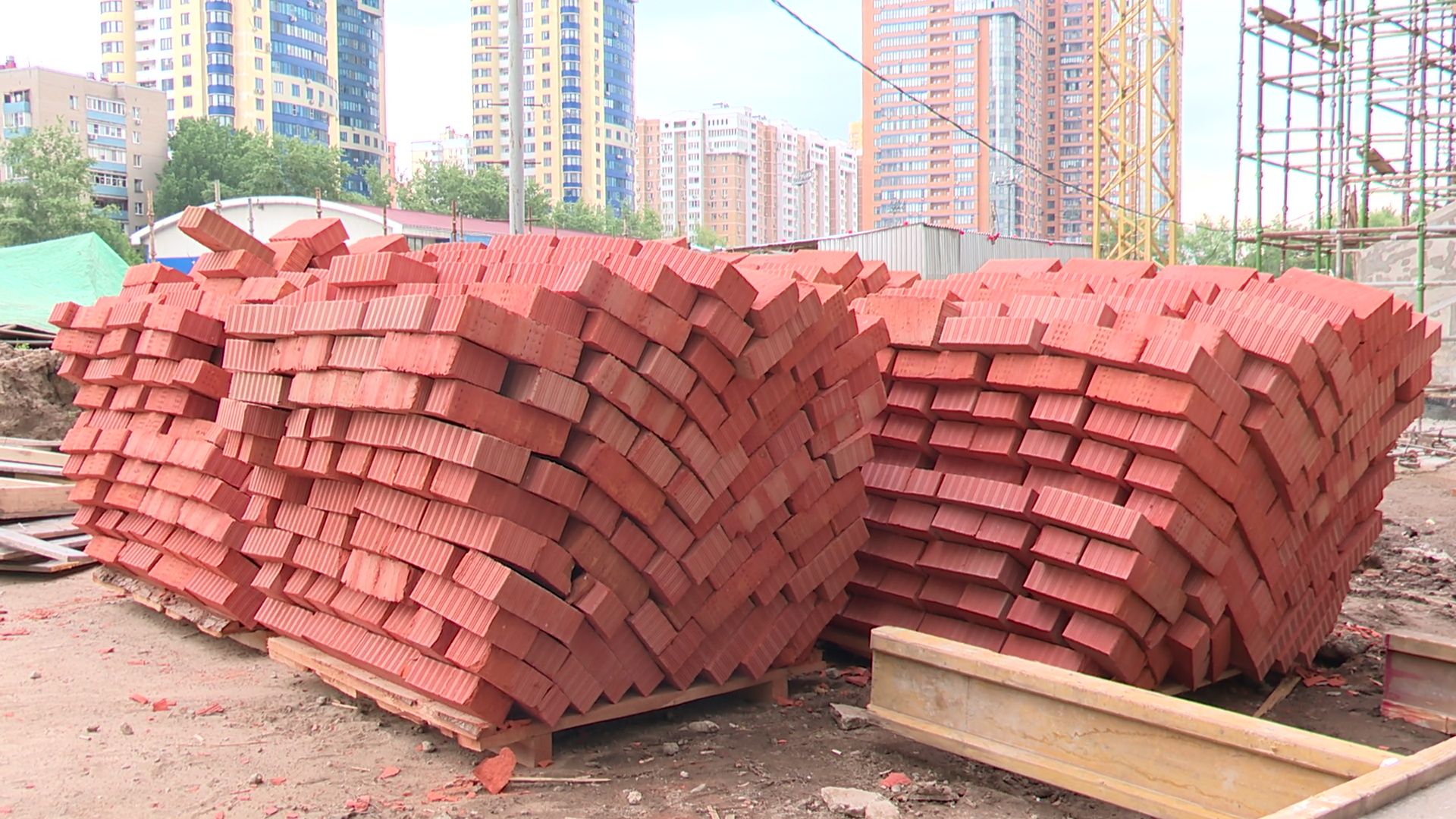 Реутов, строительство, академия Акинфеева и Чанова, футбол, поле с подогревом,