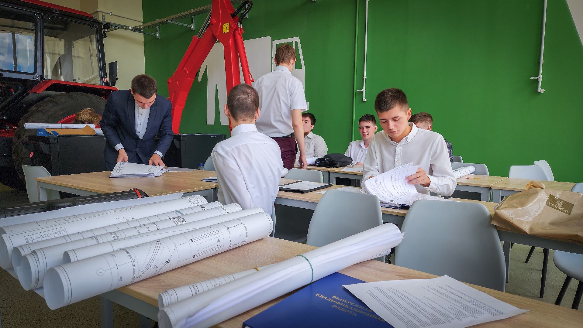 бронницы, Автомобильно-дорожный колледж , прием документов на поступление в колледж ,