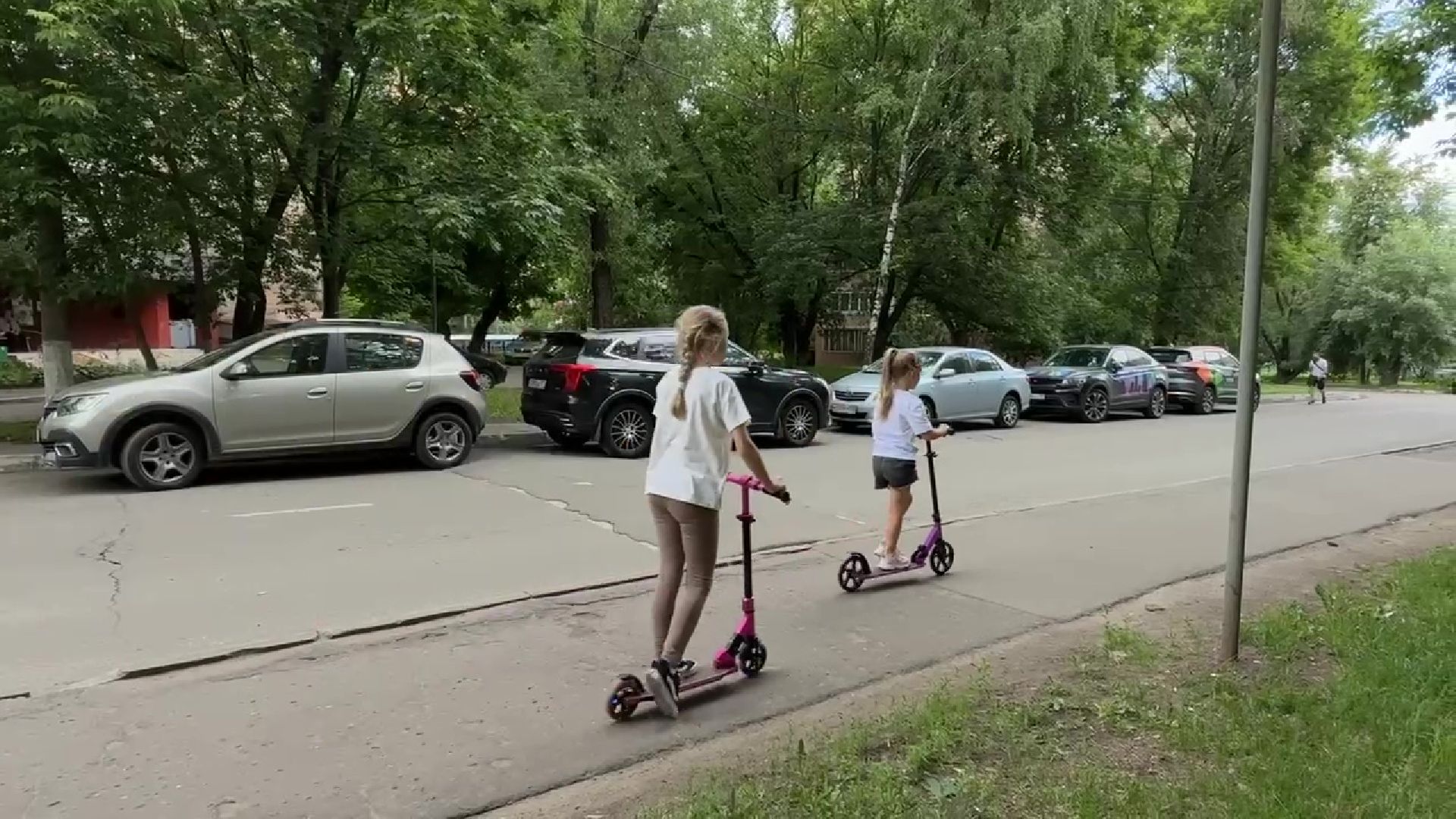 Реутов, лежачие полицейские, искусственная неровность, дети, ДТП,