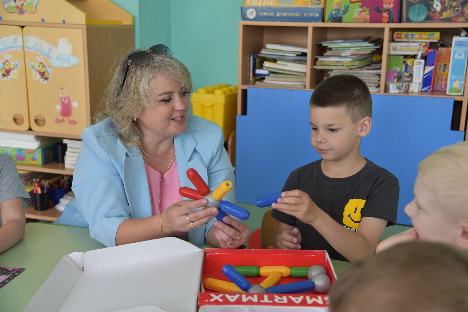 лотошино, лотошинская школа 2, детский сад, воспитатель года,